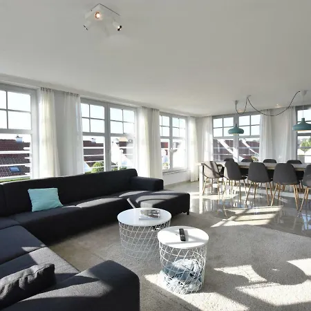 Modern In By The Seabeach Apartment *